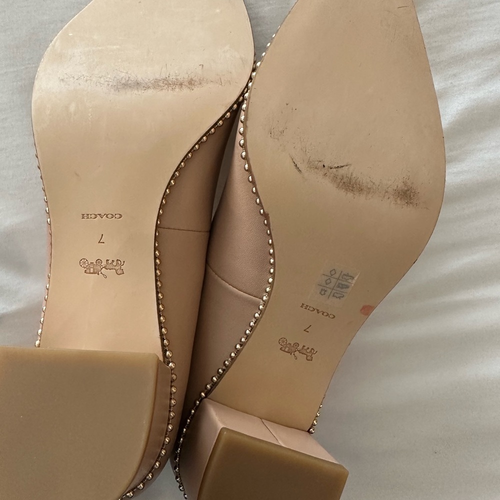 Coach Willa Pumps Gem